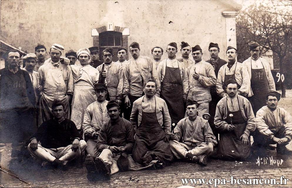 BESANÇON - Caserne Brun - 4e Régiment d'Artillerie